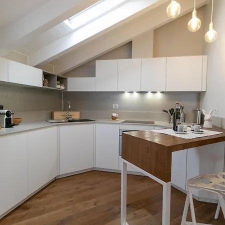 Mamma Ciccia - Cozy Attic *