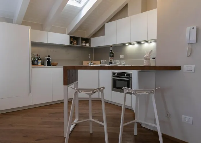 Mamma Ciccia - Cozy Attic Апартаменты