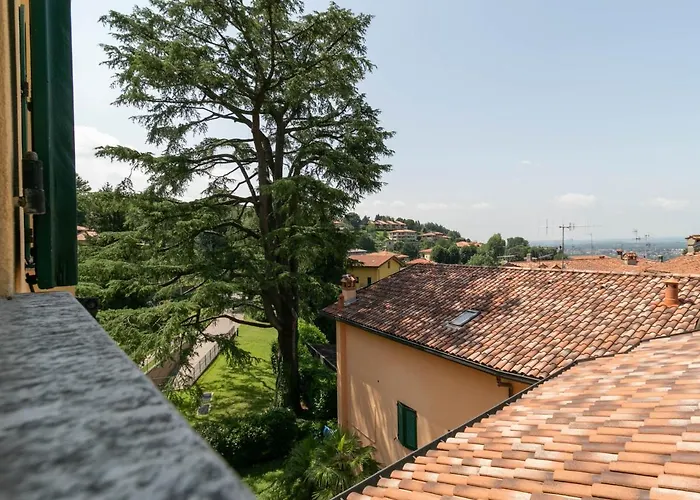 Mamma Ciccia - Cozy Attic Апартаменты *